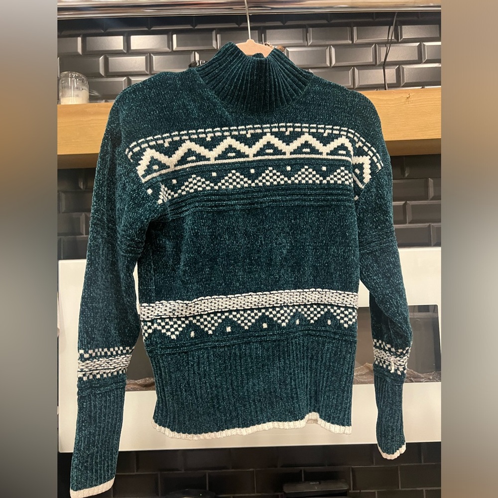 Christian Siriano Green & White Sweater Size XS